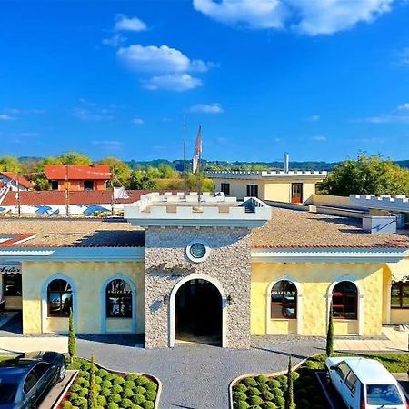 Motel Pizzeria Antic'S Laktaši Екстериор снимка